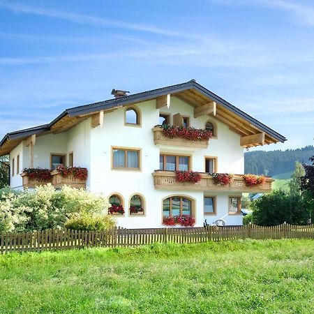 Appartement-Gaestehaus Ursula Flachau Eksteriør billede