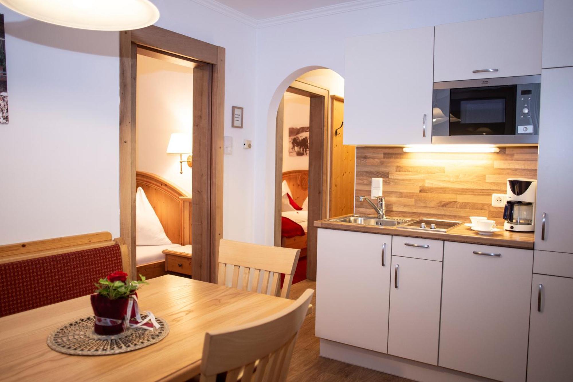 Appartement-Gaestehaus Ursula Flachau Eksteriør billede