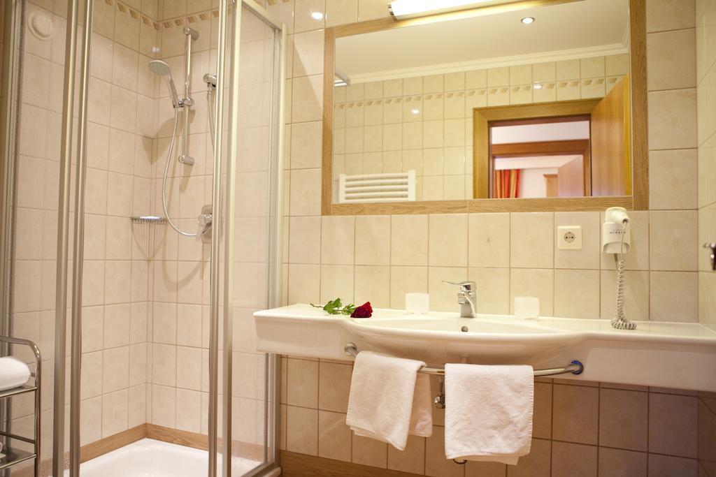Appartement-Gaestehaus Ursula Flachau Eksteriør billede